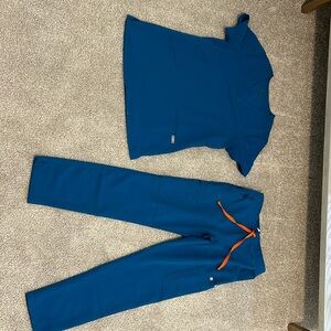 Figs RARE color Alps Blue XS top XS petite bottoms